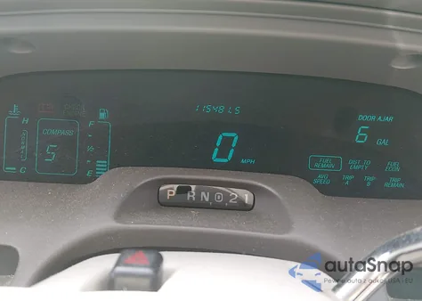 1997 Lincoln Town Car Signature из США, поврежденный, VIN 1LNLM82W9VY739692